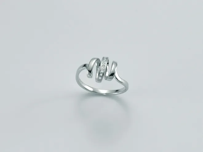 Anello In Oro E Diamanti LID3172