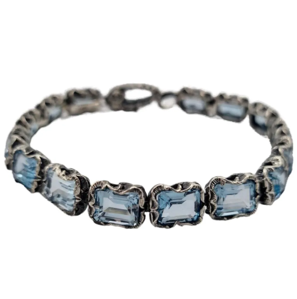 Maria e Luisa Jewels - Bracciale Shri in argento brunito con pietre taglio smeraldo