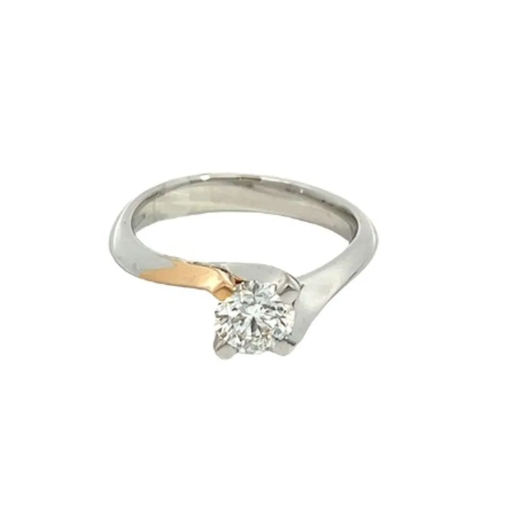 Crivelli Anello Solitario bicolor in oro 18k