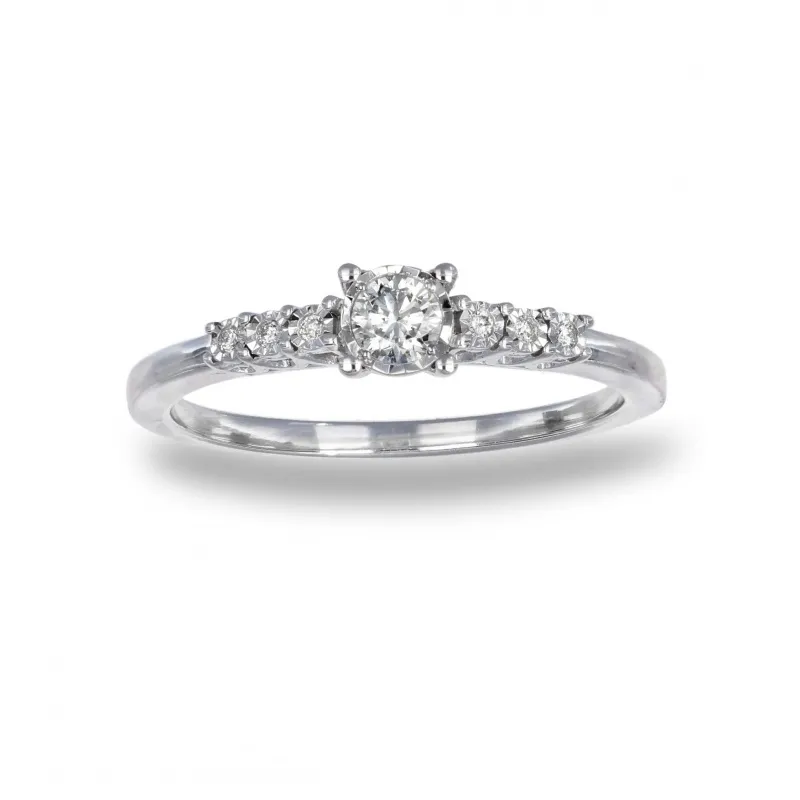 Anello Solitario con Diamante Centrale ct 0.16 e Laterali ct 0.02