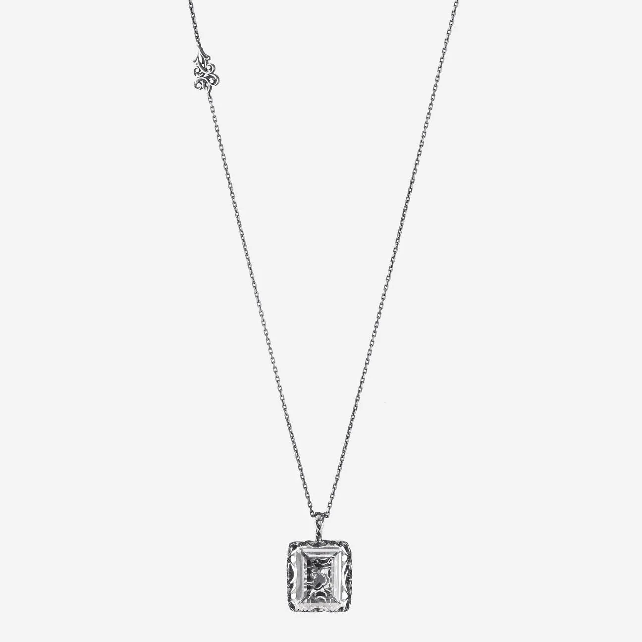 Maria e Luisa Jewels Collana a catena lunga con pendente in argento brunito e pietra rettangolare grande